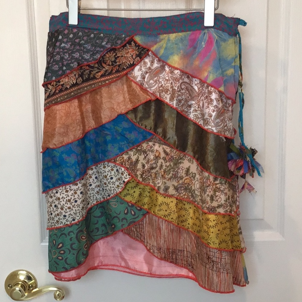 Silly Yeti bomemian 100% silk skirt